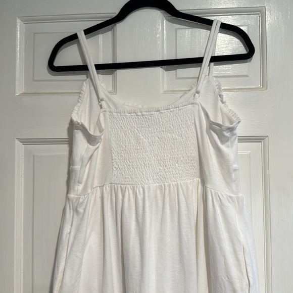 Old Navy Large Dress White With Pockets And Adjustable Straps - Picture 4 of 4